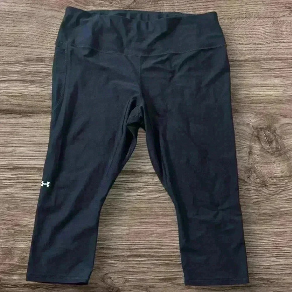 Women’s Under Armour Heatgear compression crop leggings Size 3X - Picture 4 of 6
